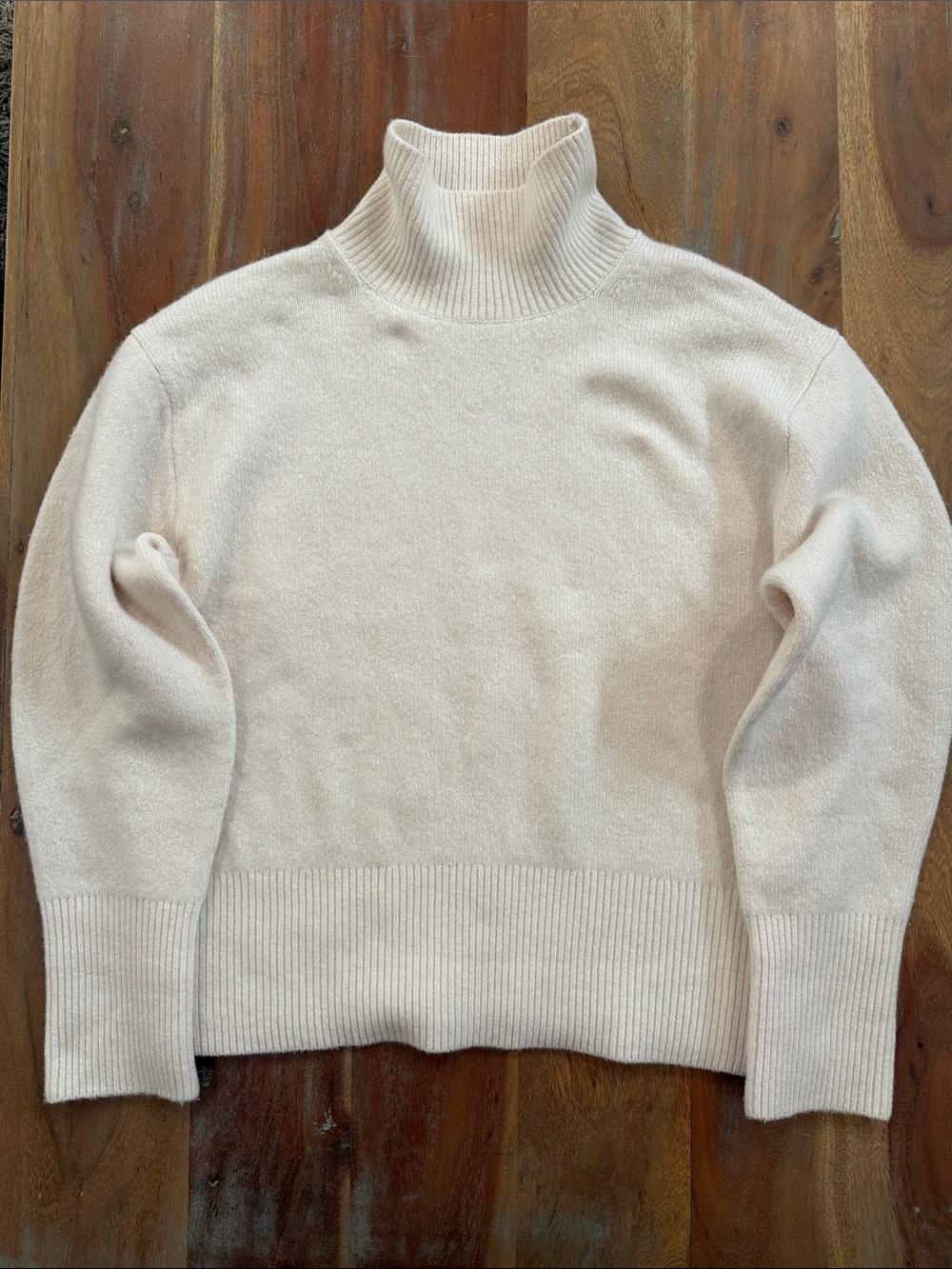 VINCE Luxury Wool & Cashmere Cream Turtleneck Sweater Size S $545 Retail